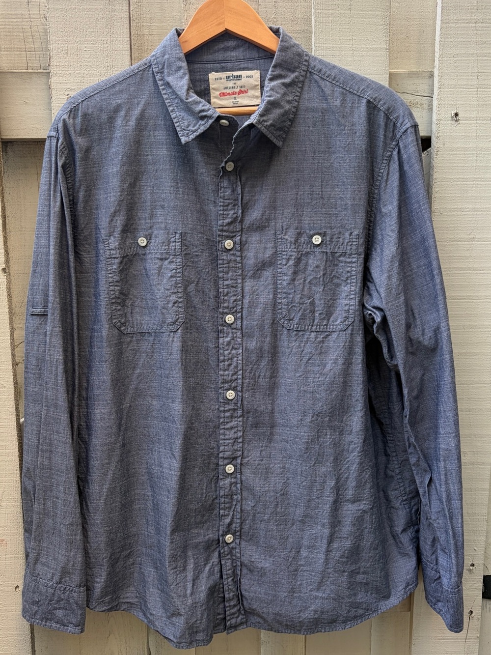 Urban Pipeline Men’s Blue Chambray Button Down Shirt Size XL